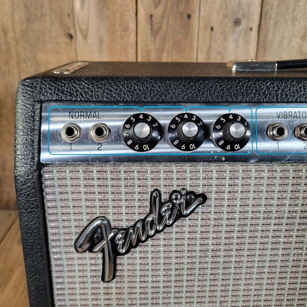 Fender Deluxe Reverb 1976 Silverface — Near Mint w/ Cover & Pedal - Mahar's Vintage Guitars