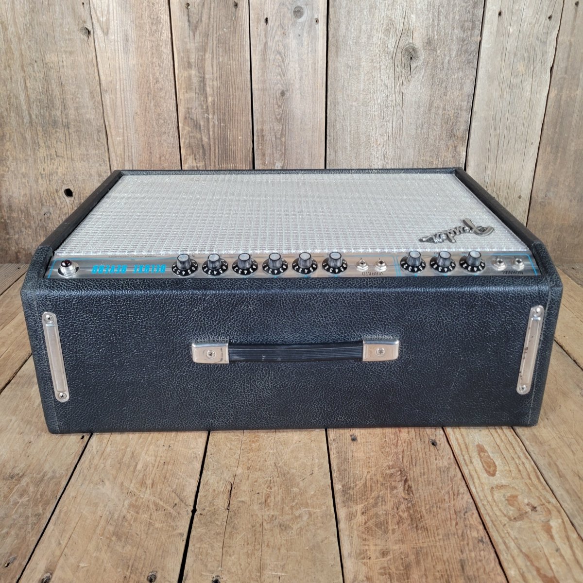 Fender Deluxe Reverb 1976 Silverface — Near Mint w/ Cover & Pedal - Mahar's Vintage Guitars