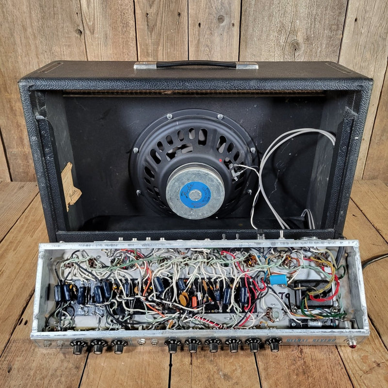 Fender Deluxe Reverb Combo 1977 - Mahar's Vintage Guitars