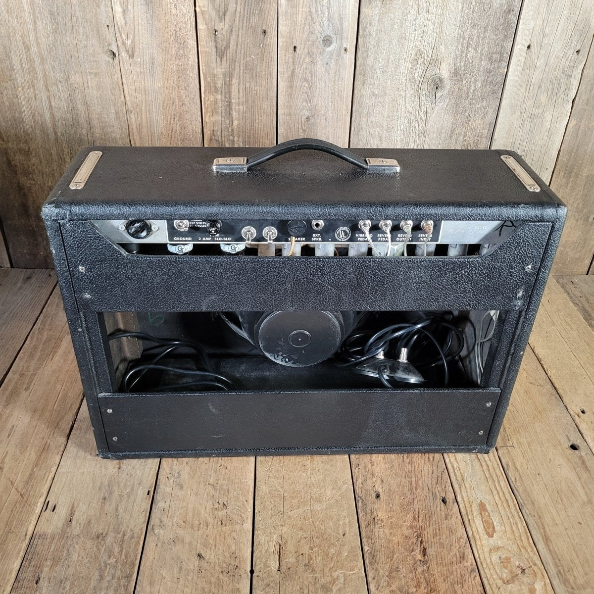 Fender Deluxe Reverb Drip Edge 1968 Vintage Combo Amp - Mahar's Vintage Guitars