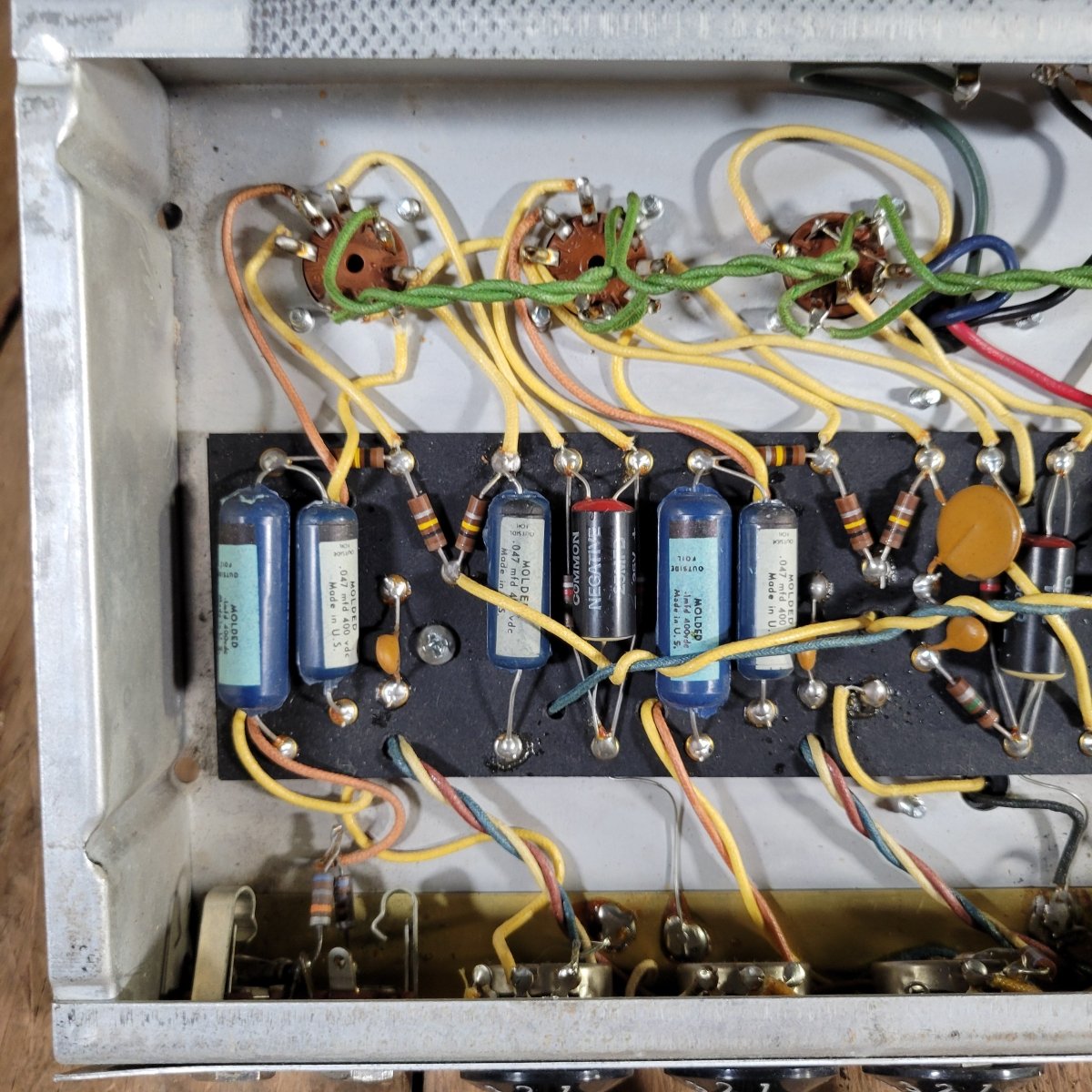 Fender Deluxe Reverb Drip Edge 1968 Vintage Combo Amp - Mahar's Vintage Guitars