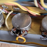 Fender Deluxe Reverb Drip Edge 1968 Vintage Combo Amp - Mahar's Vintage Guitars