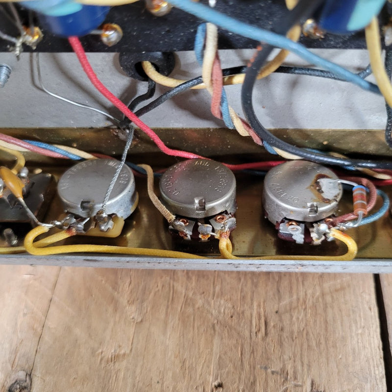 Fender Dual Showman Drip Edge 1968 Silverface Amp Head - Mahar's Vintage Guitars