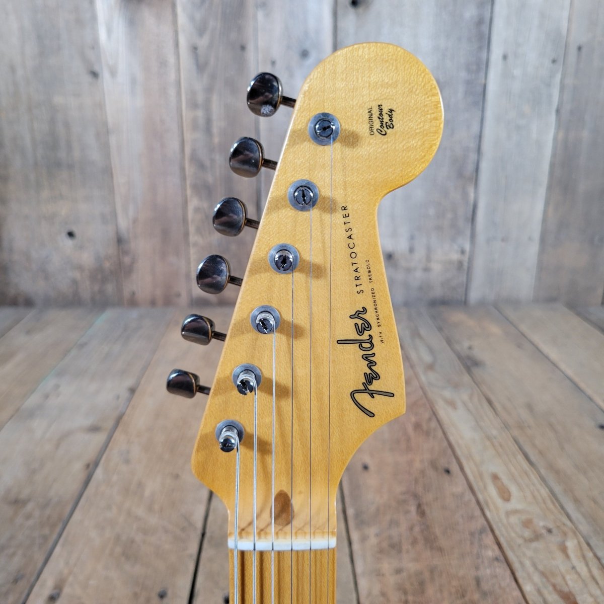Fender Eric Johnson Thinline Strat 2018 Sunburst w/ Case - Mahar's Vintage Guitars
