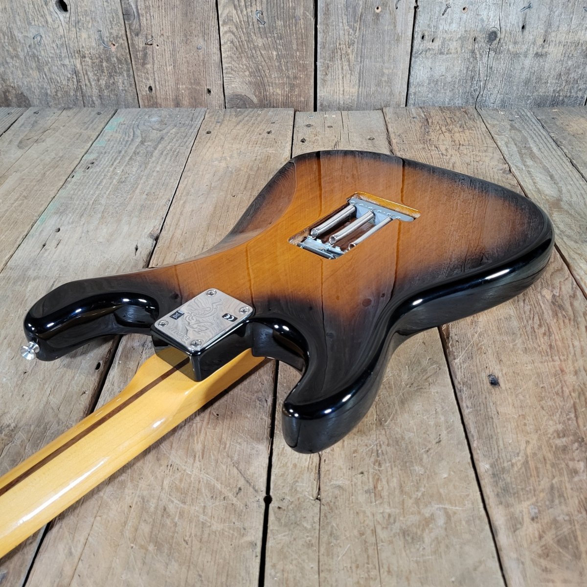 Fender Eric Johnson Thinline Strat 2018 Sunburst w/ Case - Mahar's Vintage Guitars