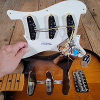 Fender Eric Johnson Thinline Strat 2018 Sunburst w/ Case - Mahar's Vintage Guitars