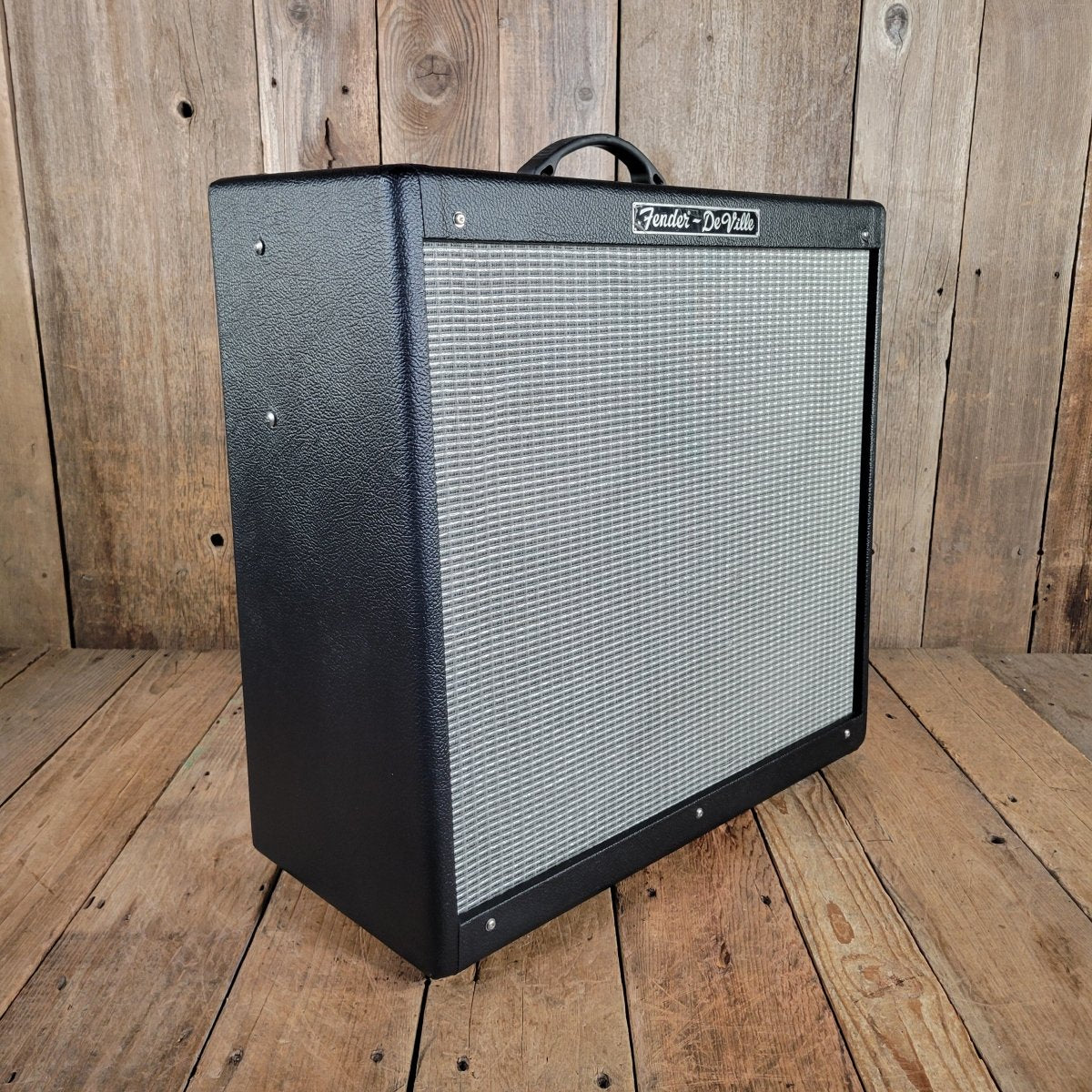 Fender Hot Rod DeVille 4x10 2009 w/Cover & Footswitch - Mahar's Vintage Guitars