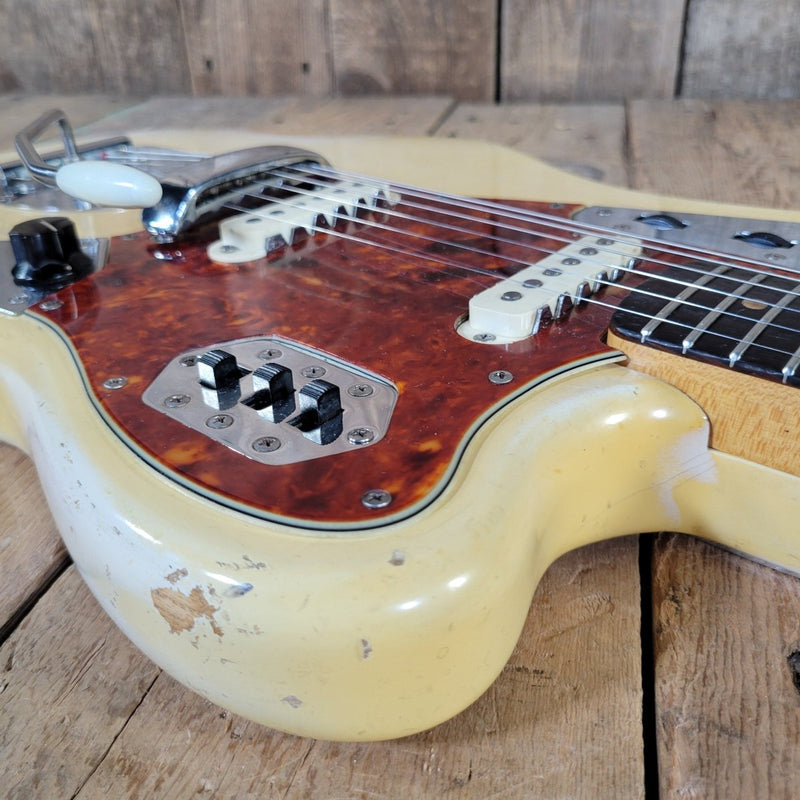 Fender Jaguar 1963 Custom Color Blonde over Ash - Mahar's Vintage Guitars