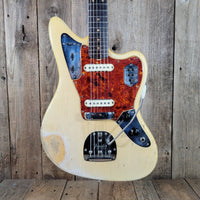 Fender Jaguar 1963 Custom Color Blonde over Ash - Mahar's Vintage Guitars