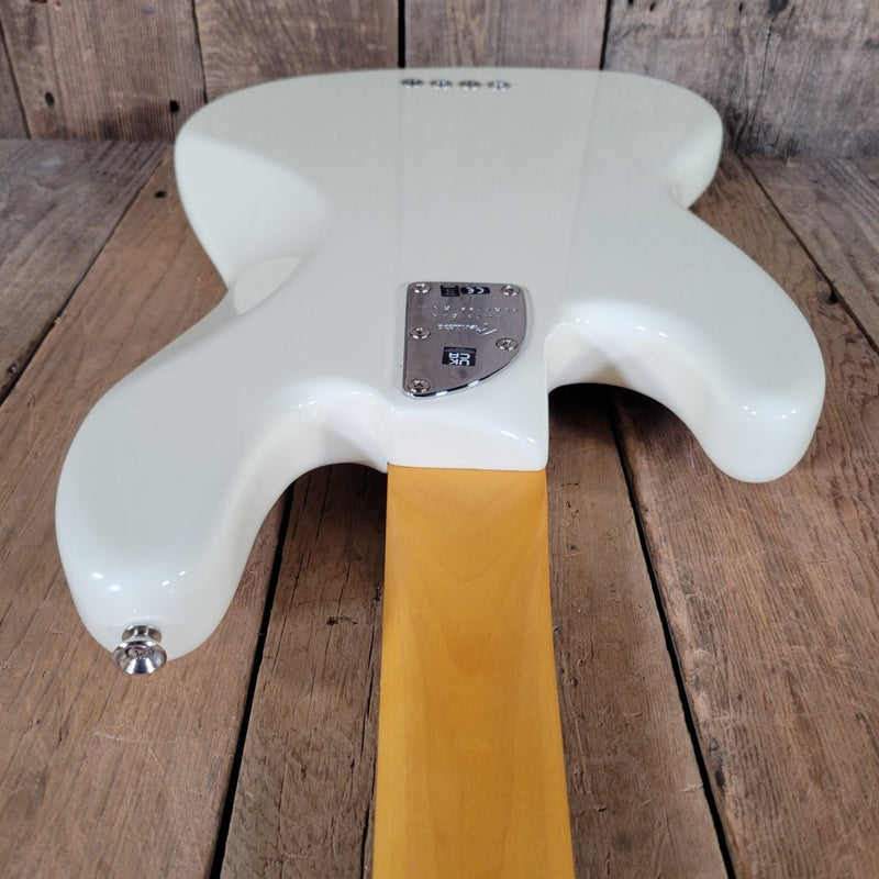 Fender Jazz Bass American Professional II Fretless 2023 Olympic White w/ Tweed Case & Paperwork - Mahar's Vintage Guitars