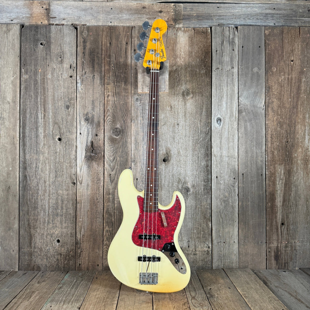 Fender Jazz Bass JB - 62 62 Reissue Crafted in Japan Oly White 2012 - Mahar's Vintage Guitars