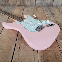 Fender Limited Edition Player Stratocaster 2020 – Shell Pink, MIM, Original Gig Bag - Mahar's Vintage Guitars