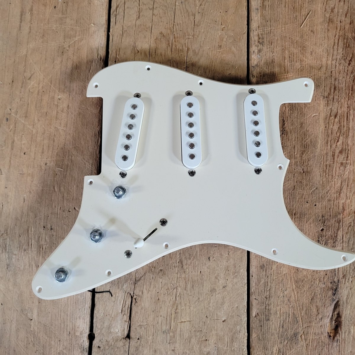 Fender Loaded Stratocaster Pickguard - Mahar's Vintage Guitars