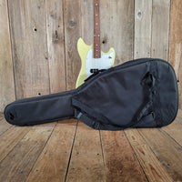 Fender Mustang Bass Player PJ 2023 Made in Mexico with Road Runner Gig Bag – Short Scale Versatility - Mahar's Vintage Guitars