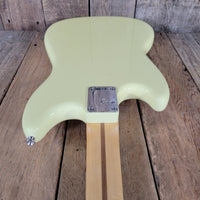 Fender Mustang Bass Player PJ 2023 Made in Mexico with Road Runner Gig Bag – Short Scale Versatility - Mahar's Vintage Guitars