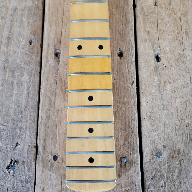 Fender Precision Bass 1975 – Vintage Sunburst Bass Guitar with Late - ’60s Fender Case (1967–1971) - Mahar's Vintage Guitars