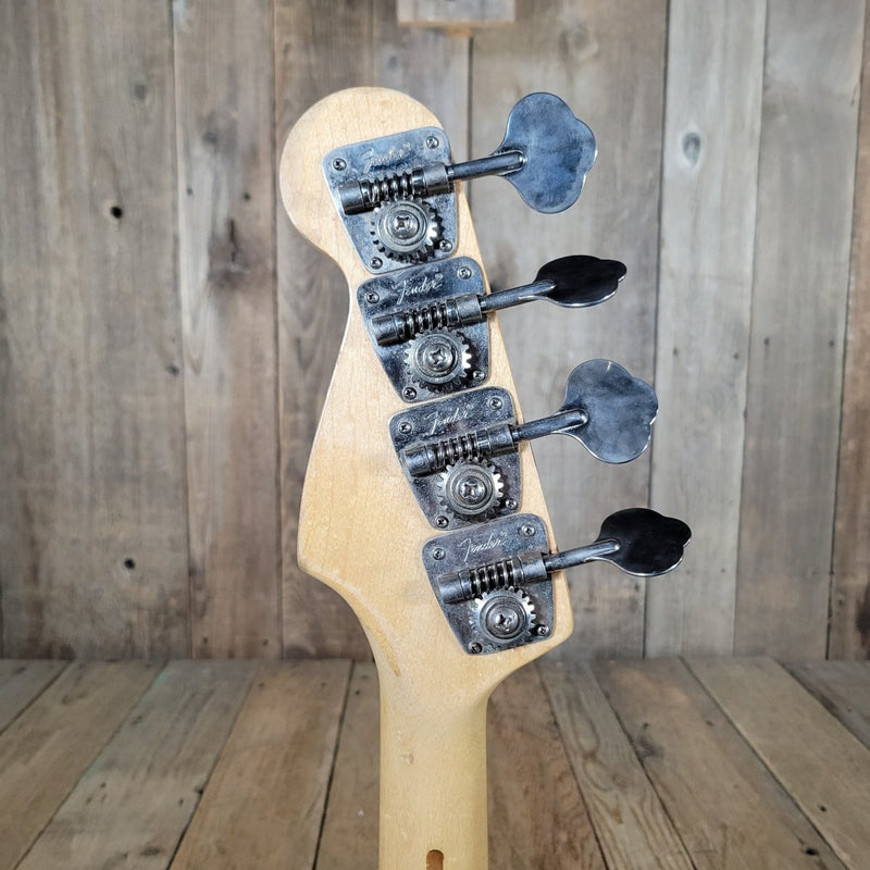 Fender Precision Bass 1975 – Vintage Sunburst Bass Guitar with Late - ’60s Fender Case (1967–1971) - Mahar's Vintage Guitars