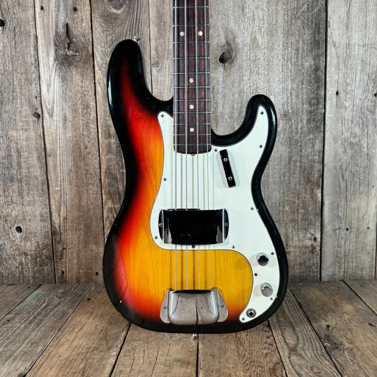 Fender Presicion Bass 1967 Sunburst Vintage P Bass - Mahar's Vintage Guitars