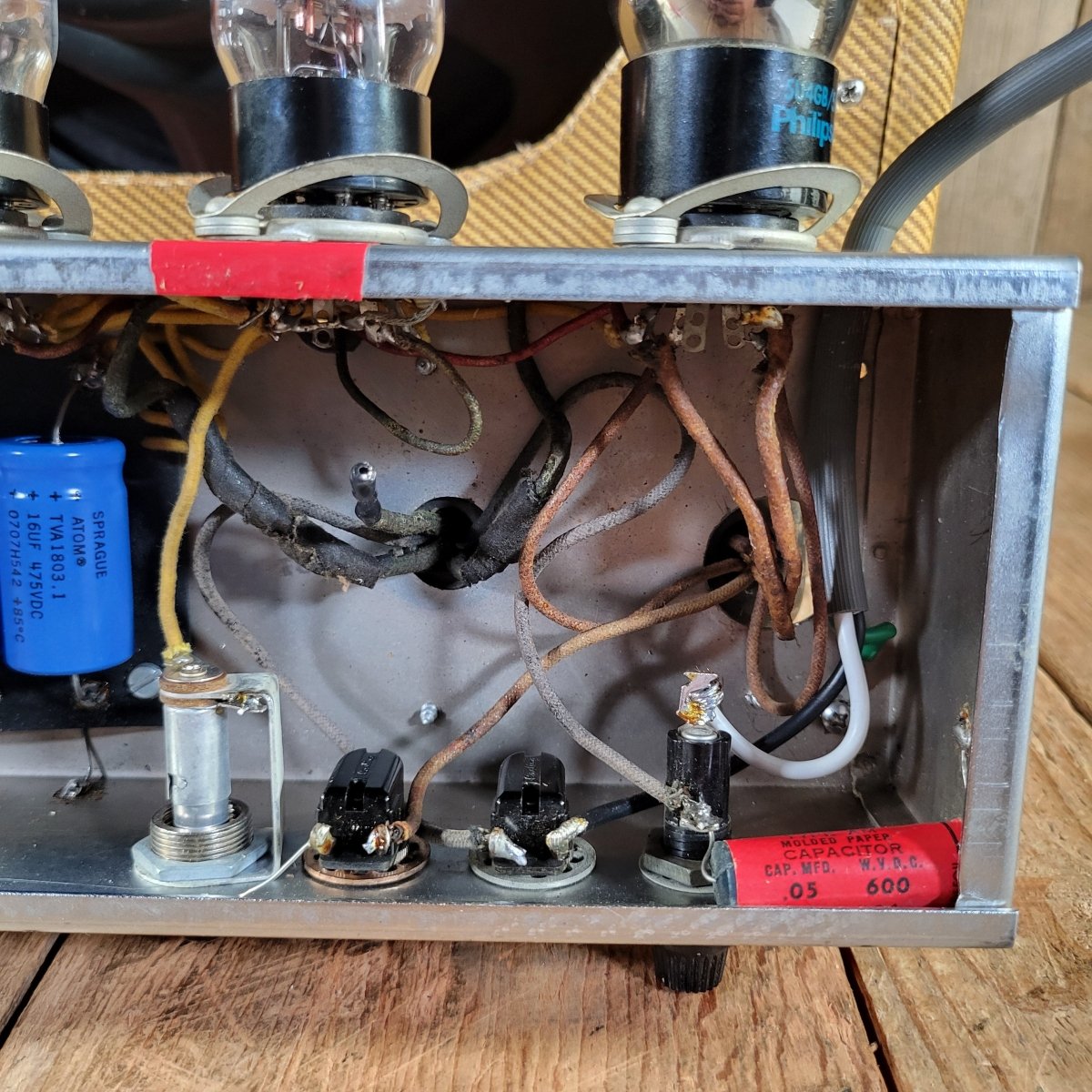 Fender Pro Amp 5D5 Tweed 1954 12AX7 Preamp vs Earlier Octal Preamp - Mahar's Vintage Guitars