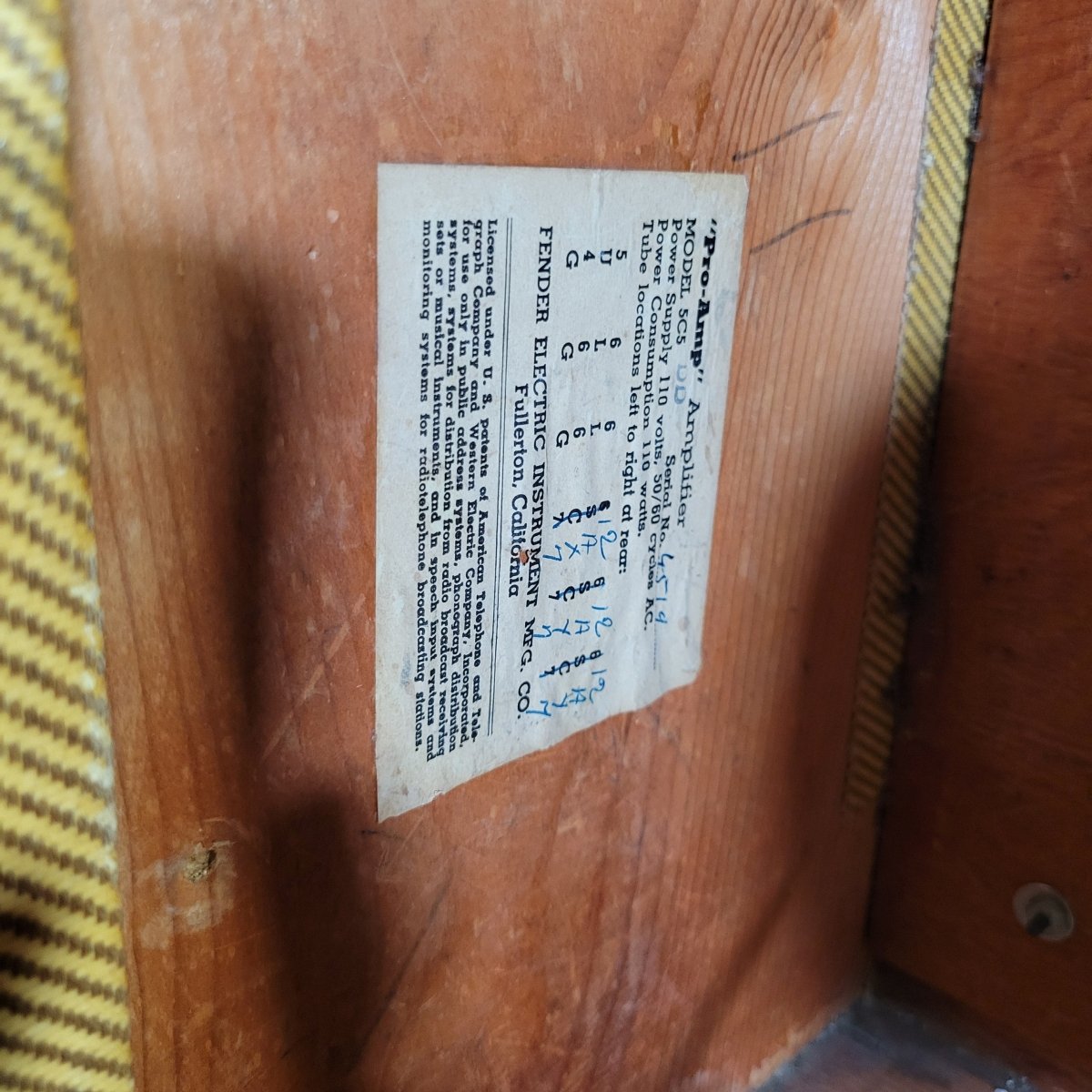 Fender Pro Amp 5D5 Tweed 1954 12AX7 Preamp vs Earlier Octal Preamp - Mahar's Vintage Guitars