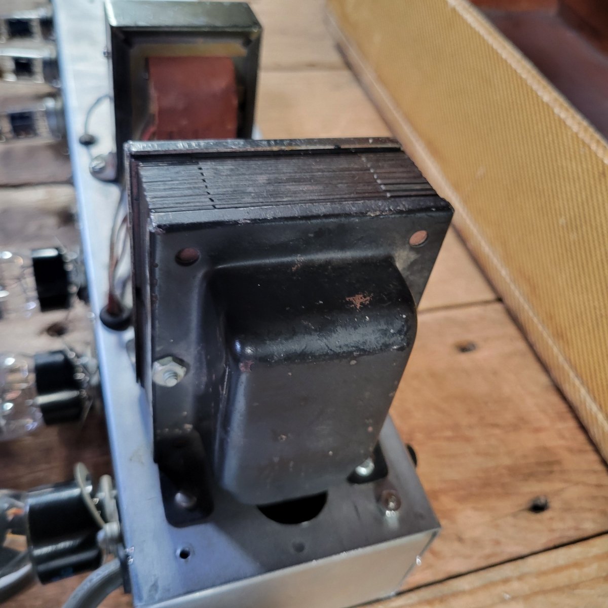 Fender Pro Amp 5D5 Tweed 1954 12AX7 Preamp vs Earlier Octal Preamp - Mahar's Vintage Guitars