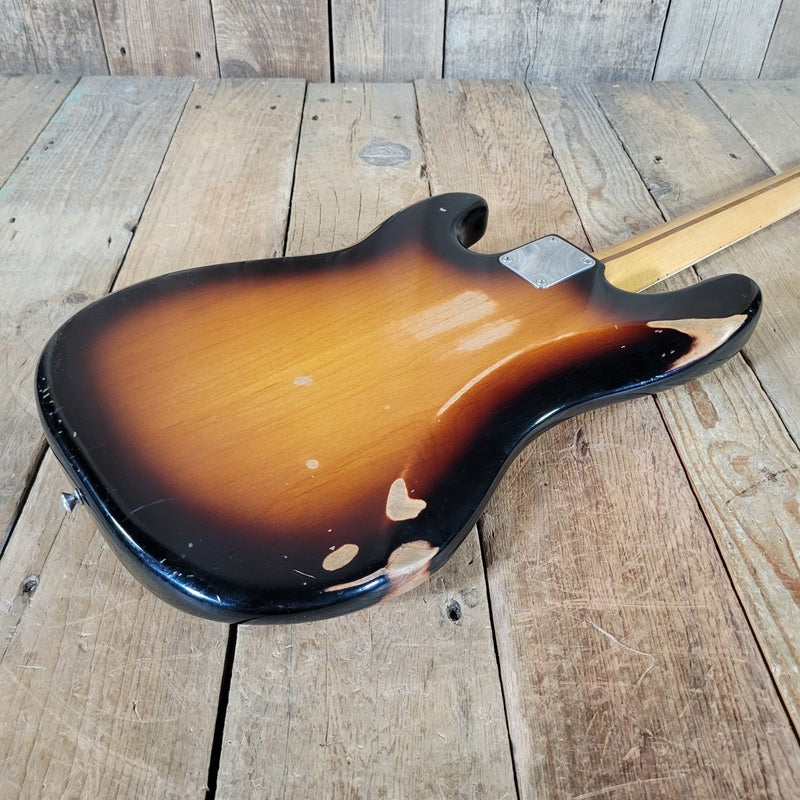 Fender Road Worn Precision Bass Sunburst 2009 – With Gig Bag - Mahar's Vintage Guitars