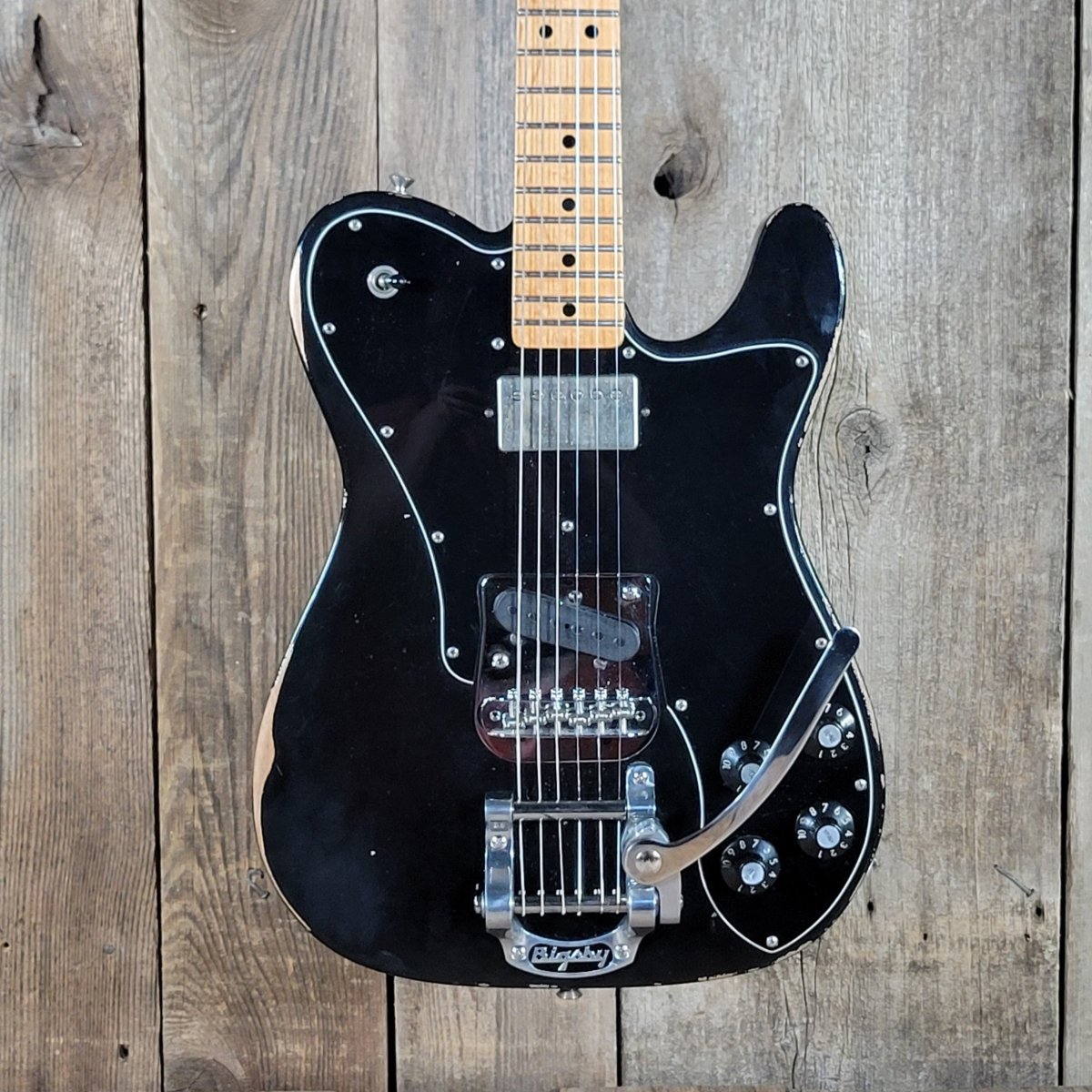 Fender Road Worn Tele Custom 2009 – 1975 Neck & Fender Bonamassa Bludgeon Pickups - Mahar's Vintage Guitars