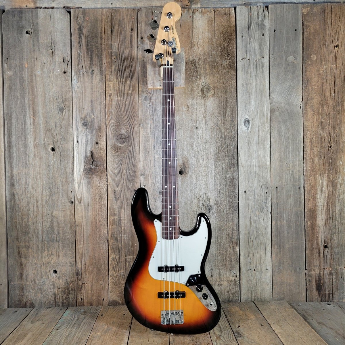 Fender Standard Jazz Bass MIM 2004 Sunburst - Mahar's Vintage Guitars