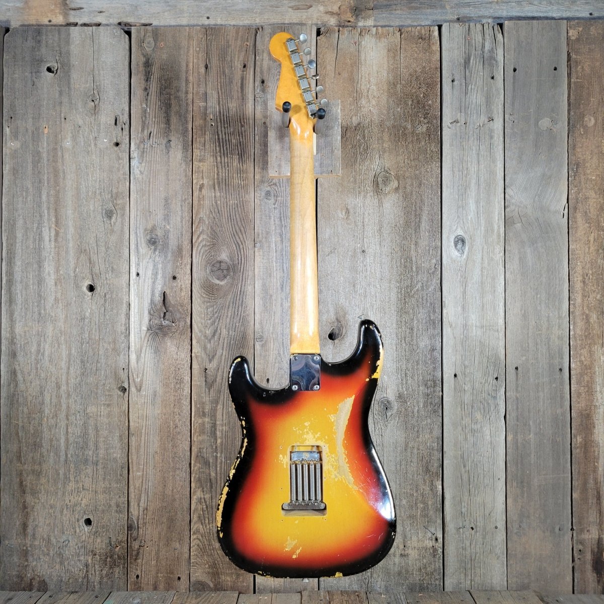 Fender Stratocaster 1964 Green Guard Pre CBS - Mahar's Vintage Guitars