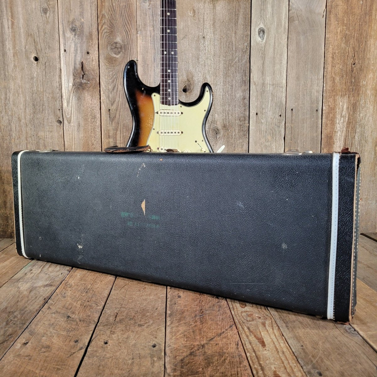 Fender Stratocaster 1964 L - Plate Green Guard Transition Logo - Mahar's Vintage Guitars