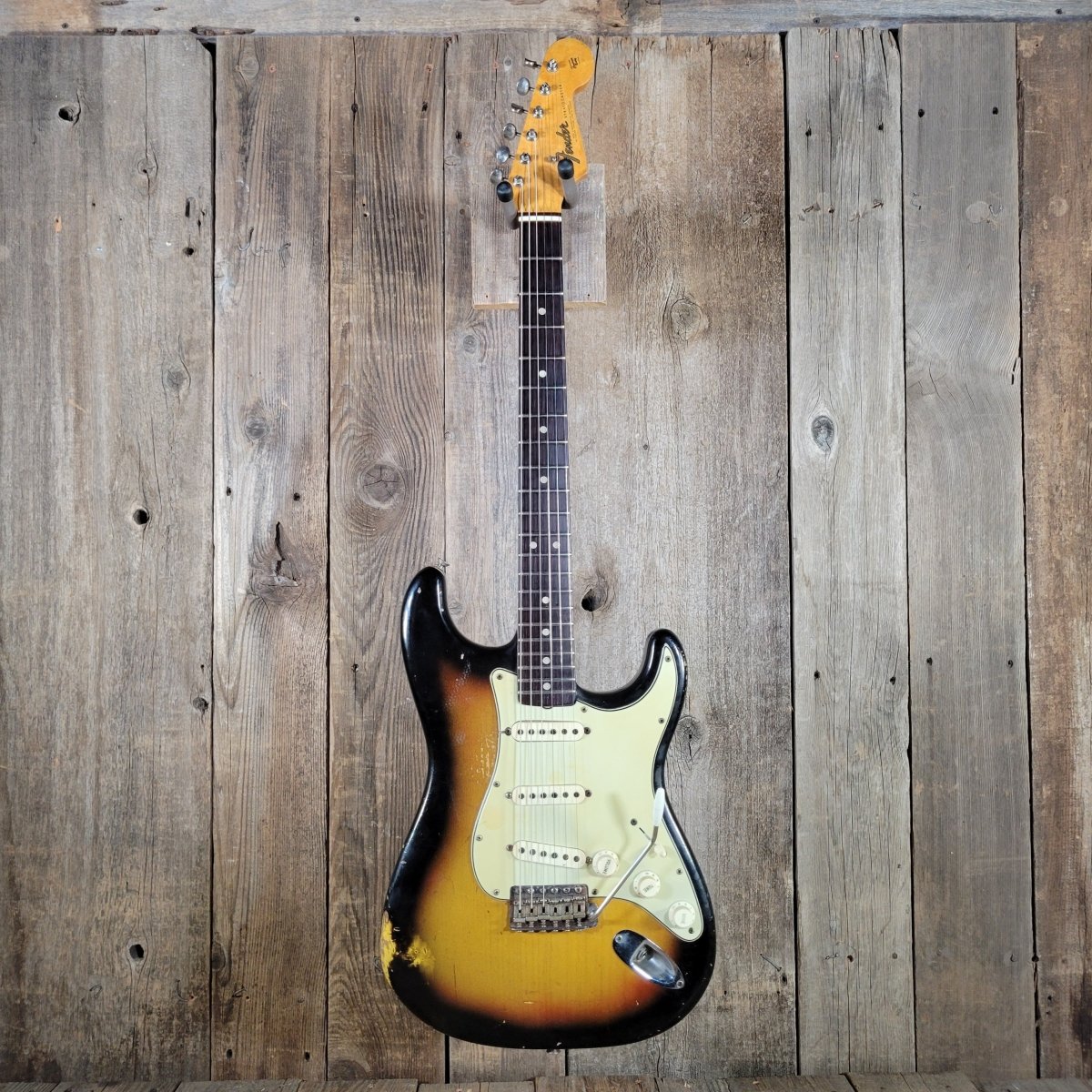 Fender Stratocaster 1964 L - Plate Green Guard Transition Logo - Mahar's Vintage Guitars