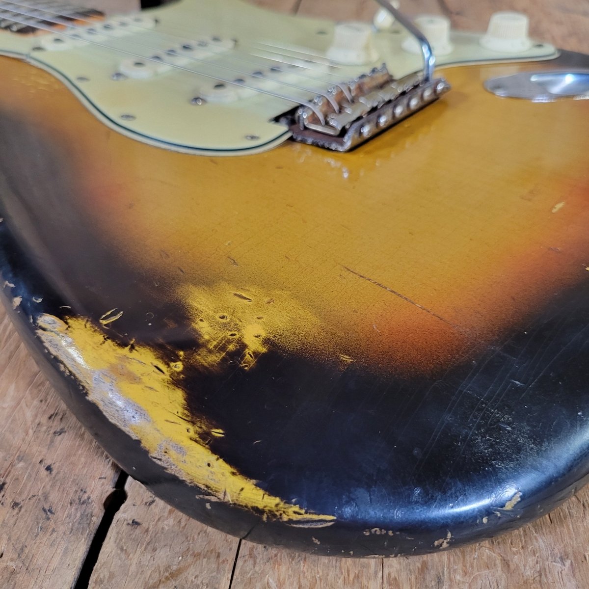 Fender Stratocaster 1964 L - Plate Green Guard Transition Logo - Mahar's Vintage Guitars