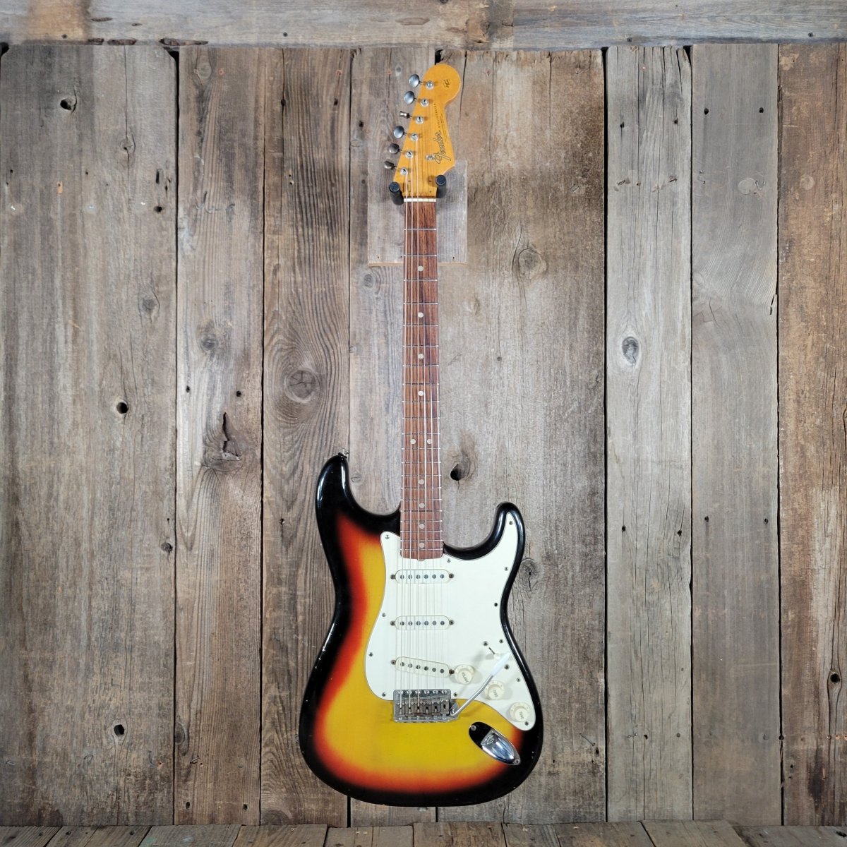 Fender Stratocaster 1965 Vintage Player’s Guitar – Mid - 60s Strat Tone and Feel at a better price - Mahar's Vintage Guitars