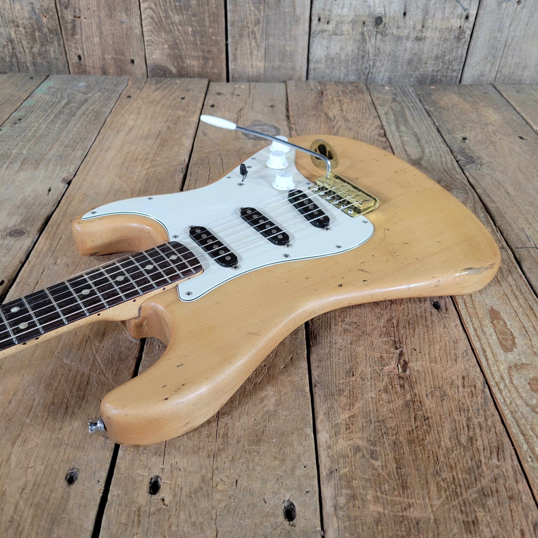 Fender Stratocaster 1972 Natural - Mahar's Vintage Guitars