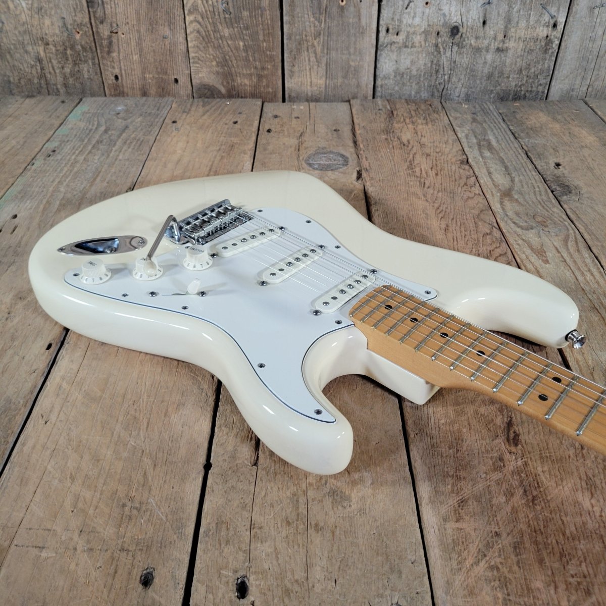 Fender Stratocaster American Standard 2013 Olympic White PLEK’d - Mahar's Vintage Guitars