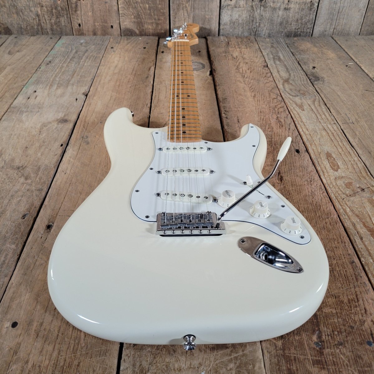 Fender Stratocaster American Standard 2013 Olympic White PLEK’d - Mahar's Vintage Guitars