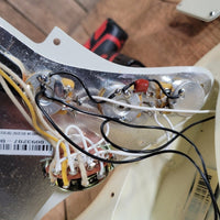 Fender Stratocaster American Standard 2013 Olympic White PLEK’d - Mahar's Vintage Guitars