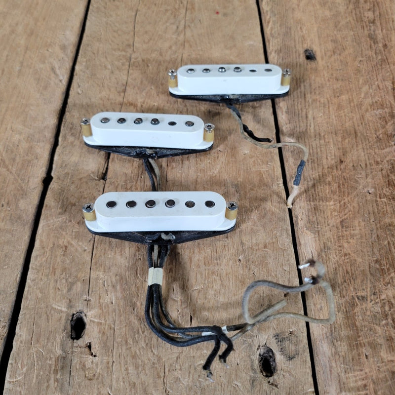 Fender Stratocaster Pickups 1963 Black Bottom – Vintage Pre - CBS Single Coils 1956 - 1963 - Mahar's Vintage Guitars