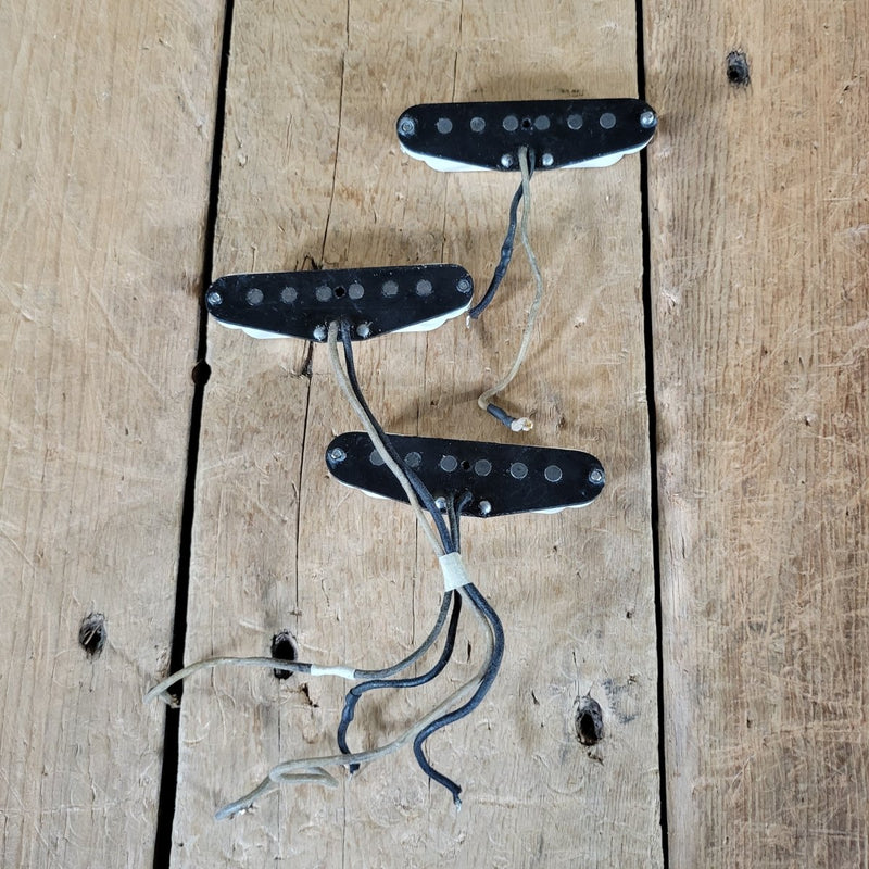 Fender Stratocaster Pickups 1963 Black Bottom – Vintage Pre - CBS Single Coils 1956 - 1963 - Mahar's Vintage Guitars