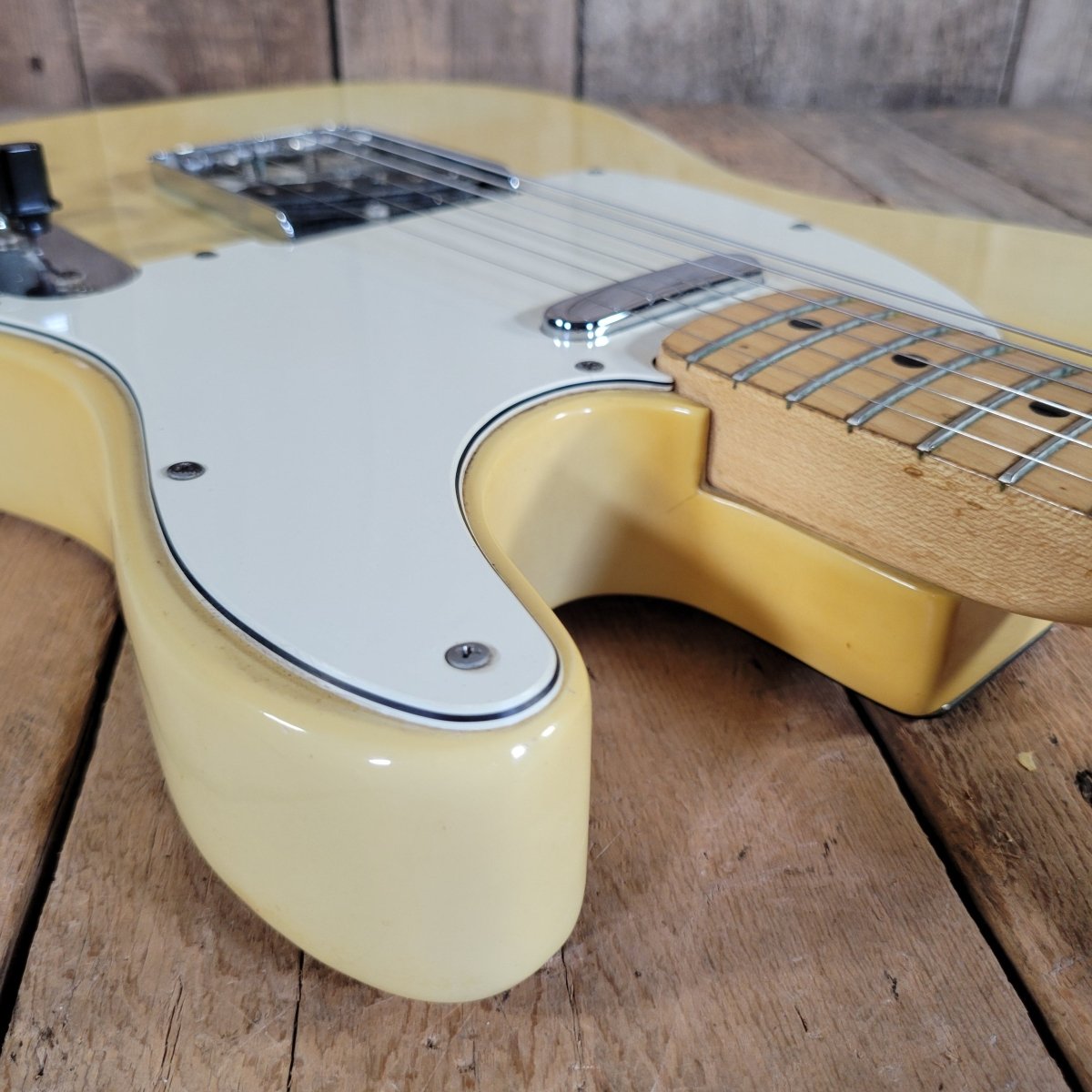 Fender Telecaster 1975 Blonde w/Original Case - Mahar's Vintage Guitars