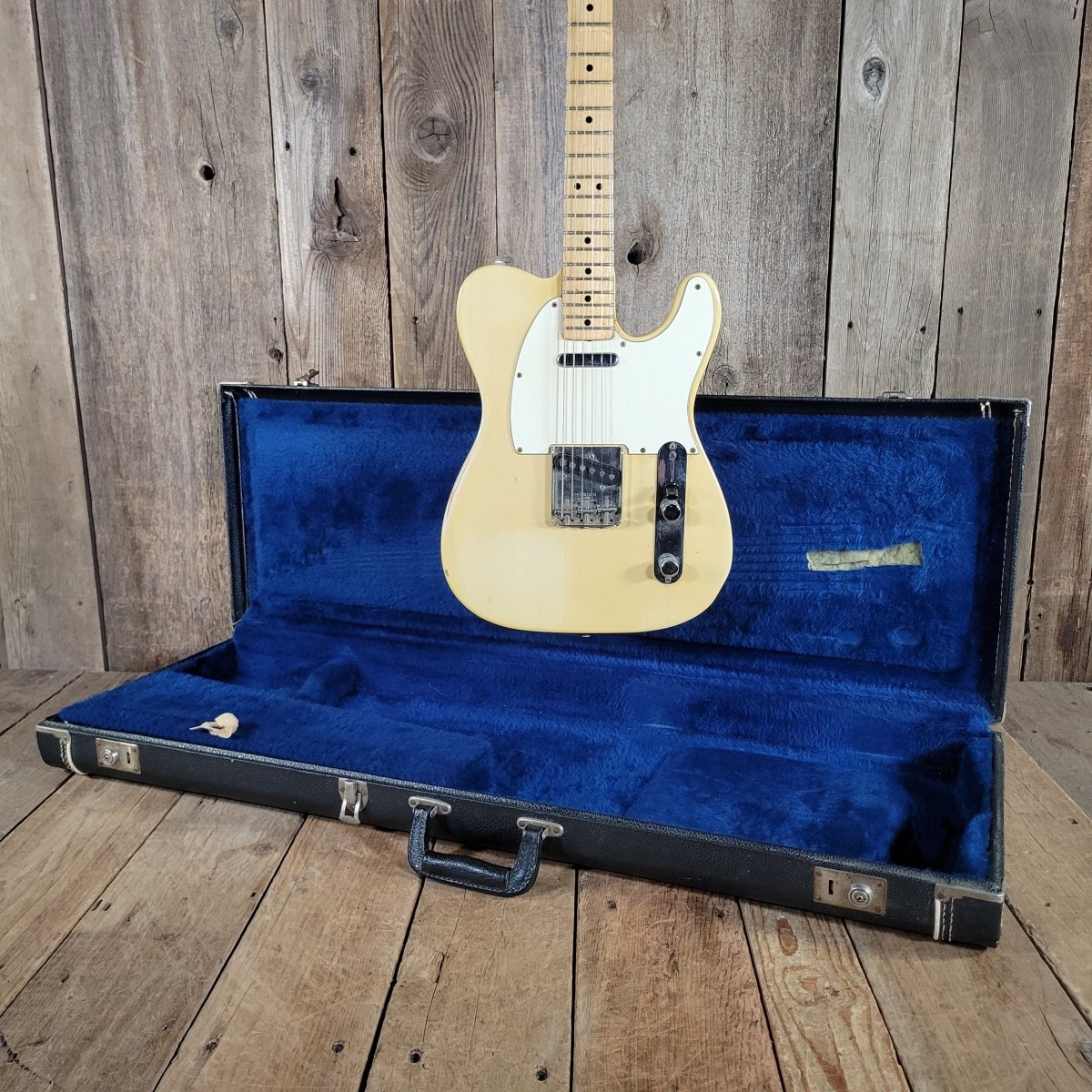Fender Telecaster 1975 Blonde w/Original Case - Mahar's Vintage Guitars
