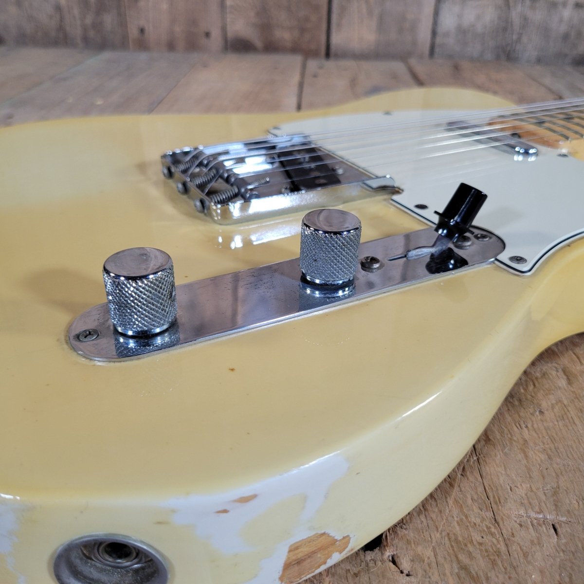 Fender Telecaster 1975 Blonde w/Original Case - Mahar's Vintage Guitars