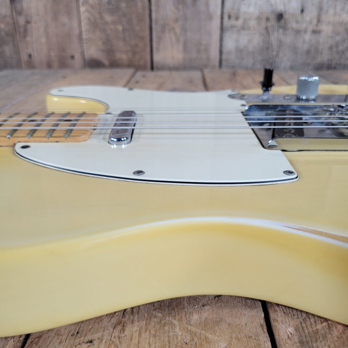 Fender Telecaster 1975 Blonde w/Original Case - Mahar's Vintage Guitars
