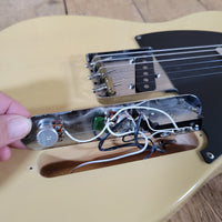 Fender Telecaster ’52 Reissue TL - 52DEX2 CIJ 1998 w/ Tweed Case - Mahar's Vintage Guitars