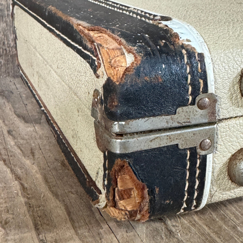 Fender Telecaster Stratocaster case white tolex 1963 1964 - Mahar's Vintage Guitars