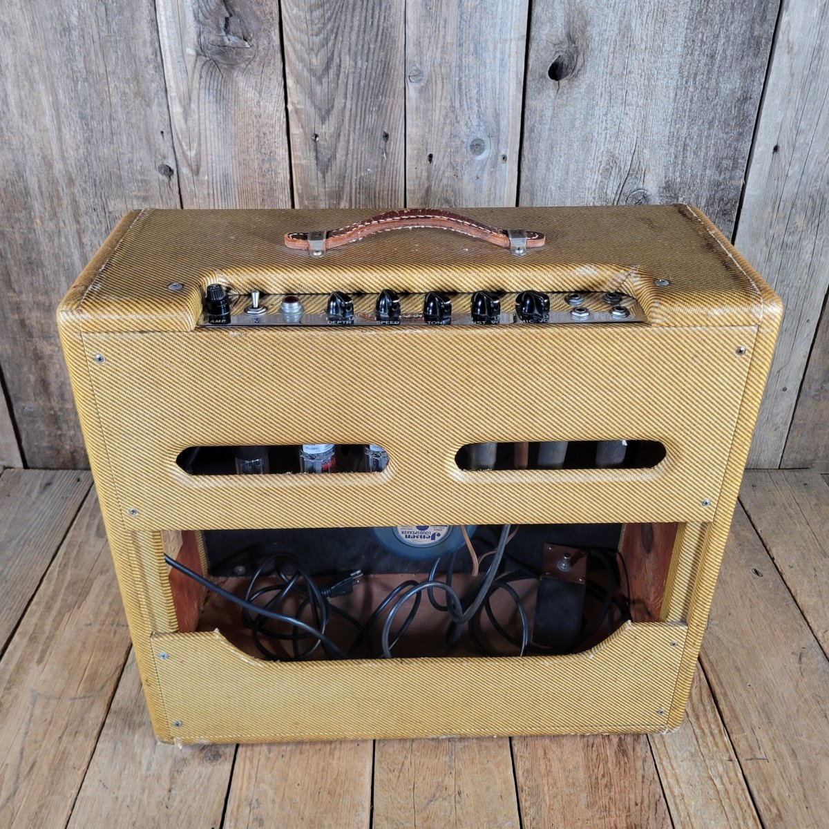 Fender Tremolux 5E9 1959 - Changed Output Transformer and 1955 Speaker - Mahar's Vintage Guitars