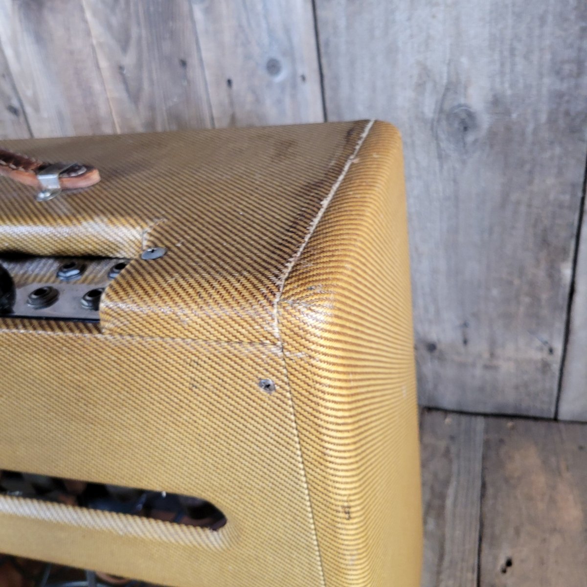 Fender Tremolux 5E9 1959 - Changed Output Transformer and 1955 Speaker - Mahar's Vintage Guitars