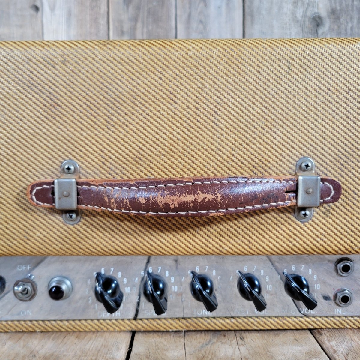 Fender Tremolux 5E9 1959 - Changed Output Transformer and 1955 Speaker - Mahar's Vintage Guitars