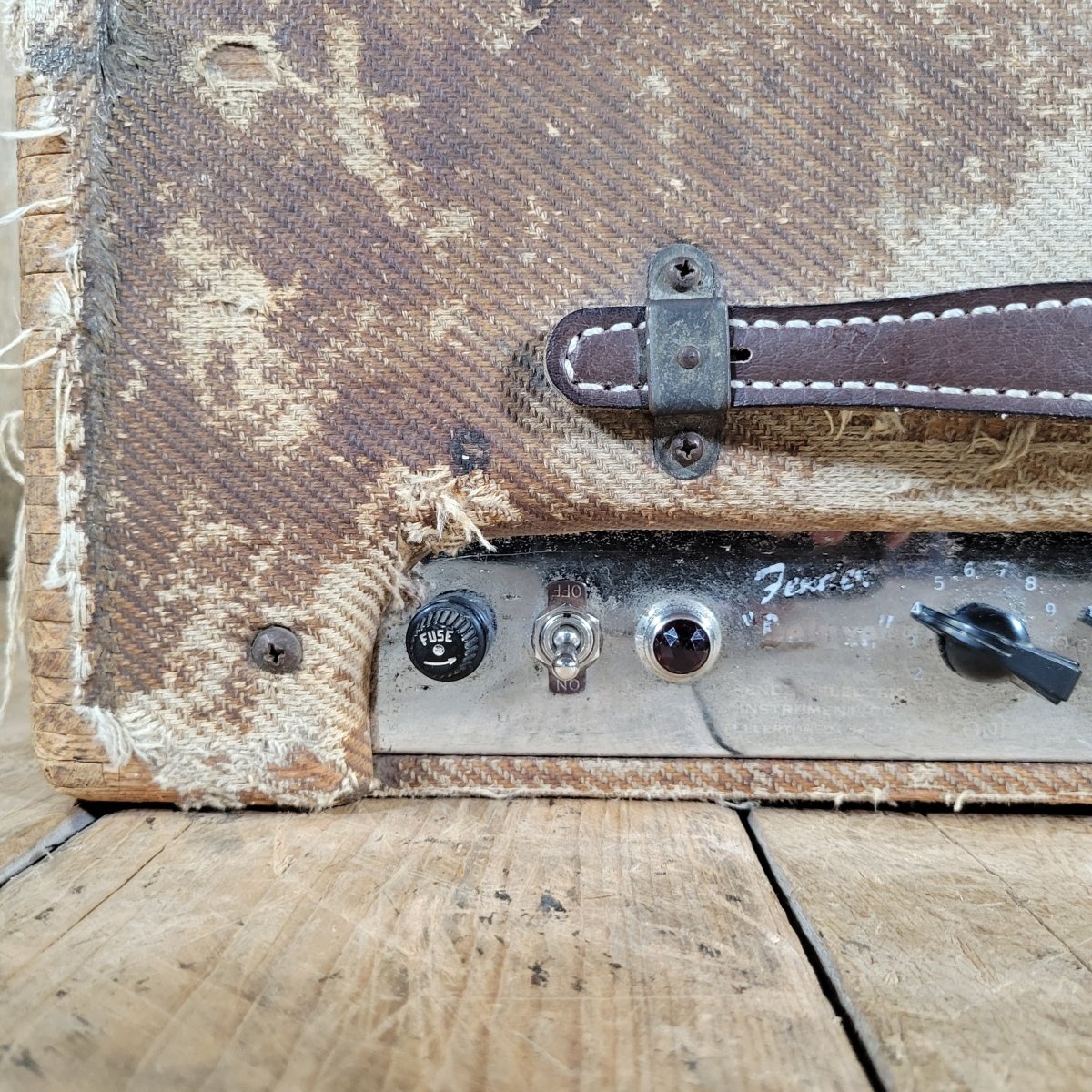 Fender Tweed Deluxe 5D3 Wide Panel 1954 - Mahar's Vintage Guitars