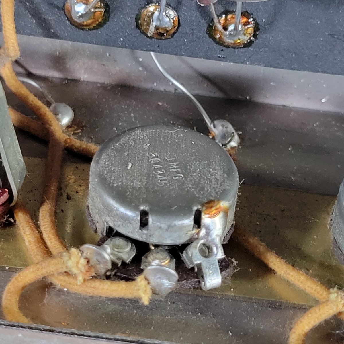 Fender Tweed Deluxe 5D3 Wide Panel 1954 - Mahar's Vintage Guitars